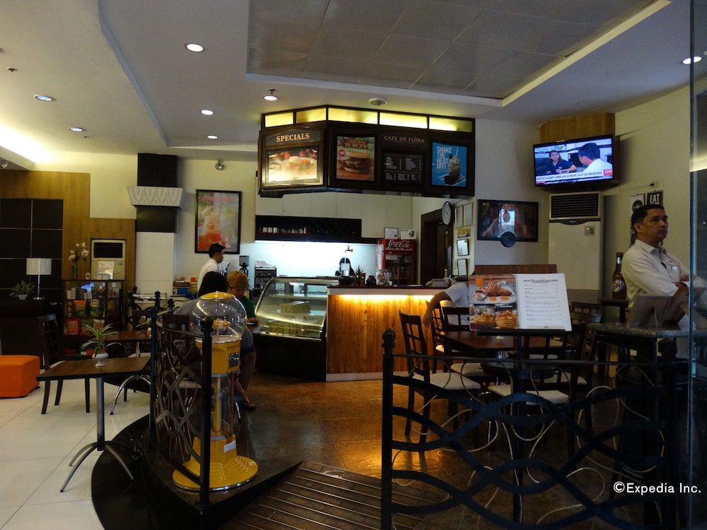 Majestic Hotel Manila 40/44