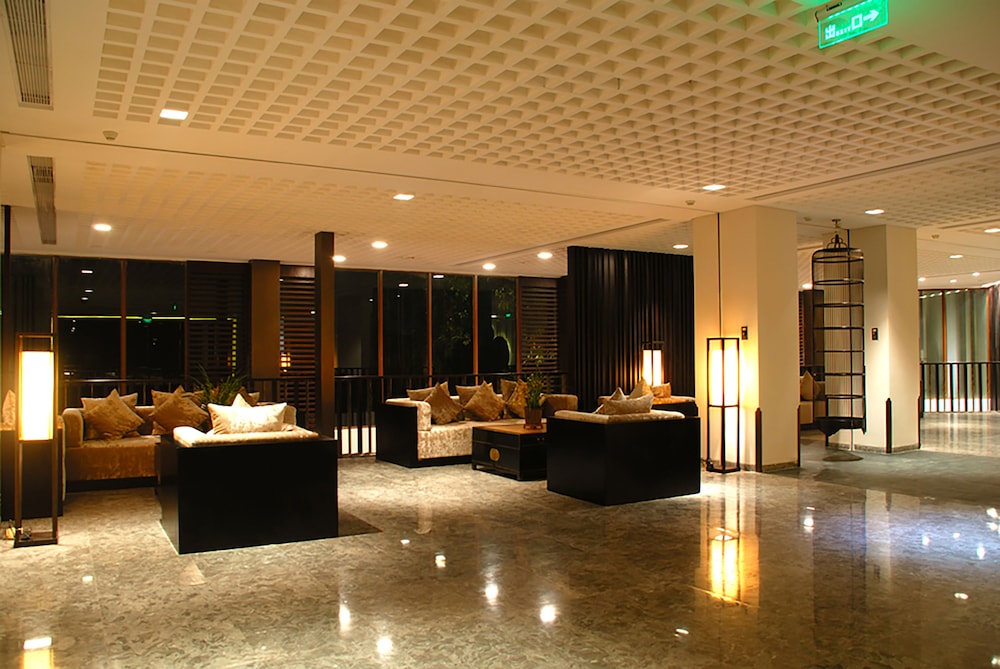 Baiyun Lakeside Hotel 29/50