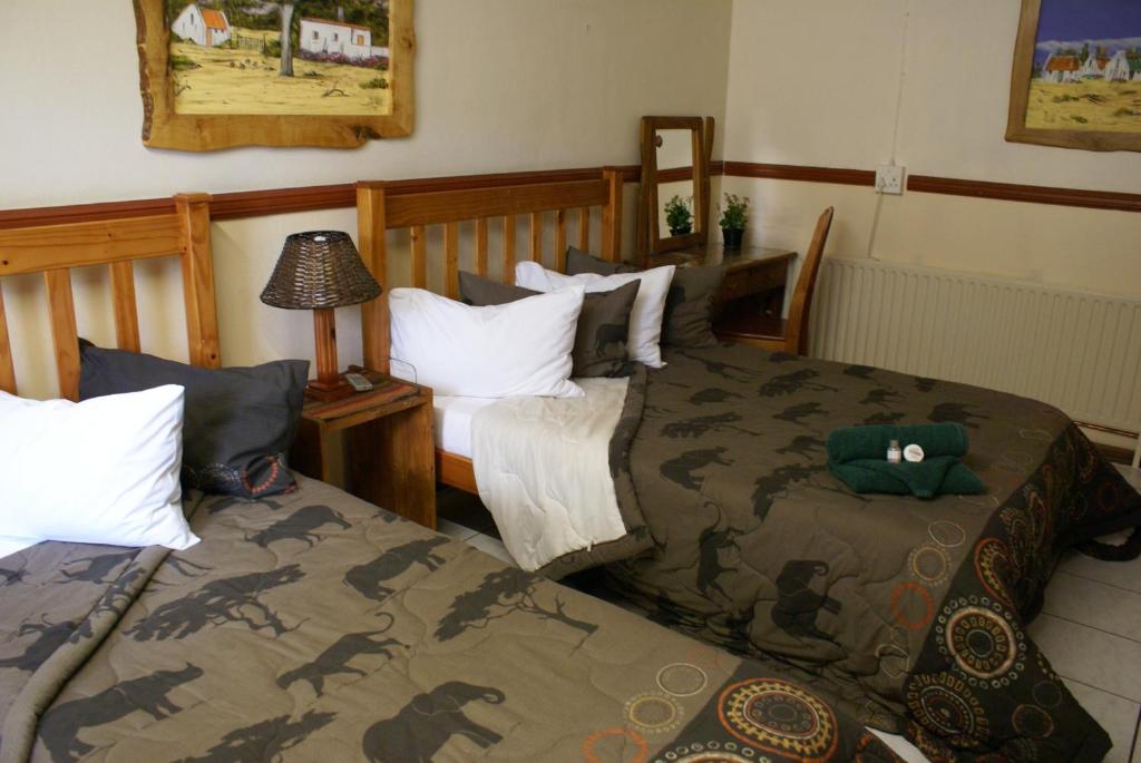 Airport Inn Bed Breakfast And Emerald Guesthouse 9/30