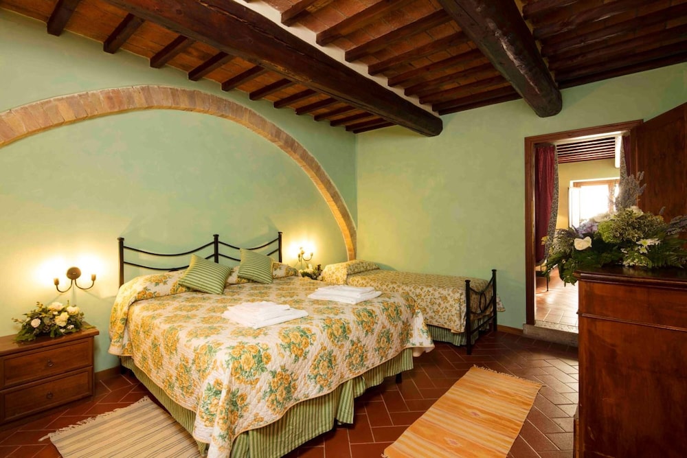 Castello Di Titignano 12/50
