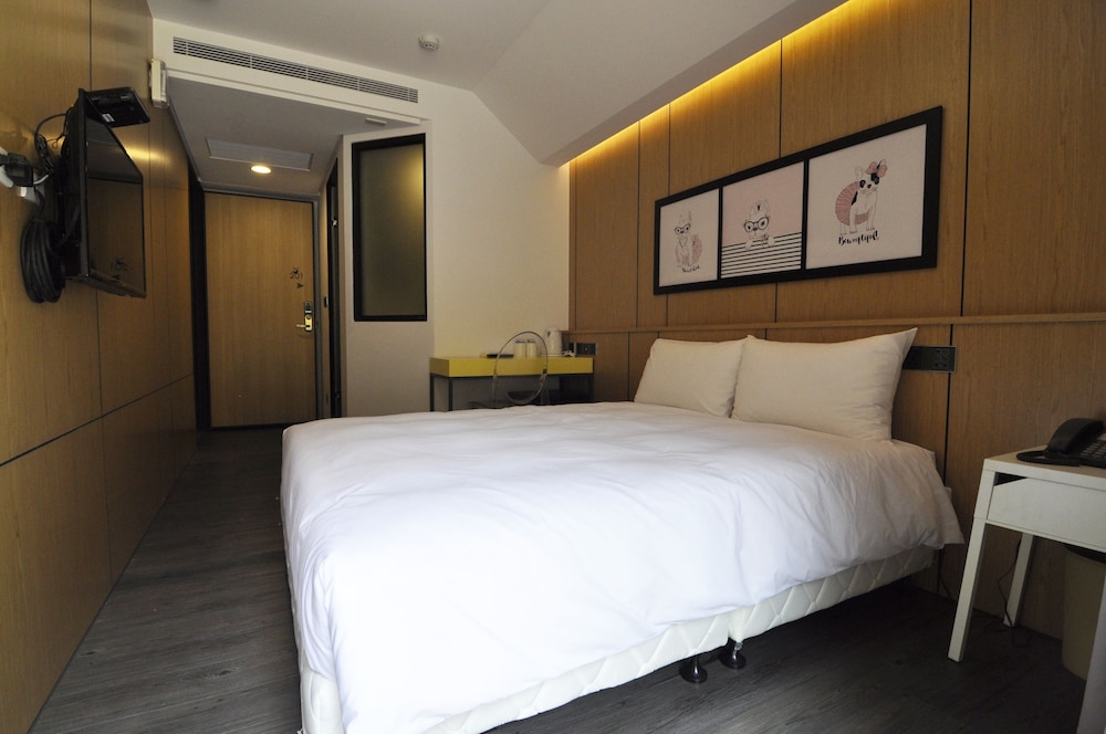 BASIC, DOUBLE BED