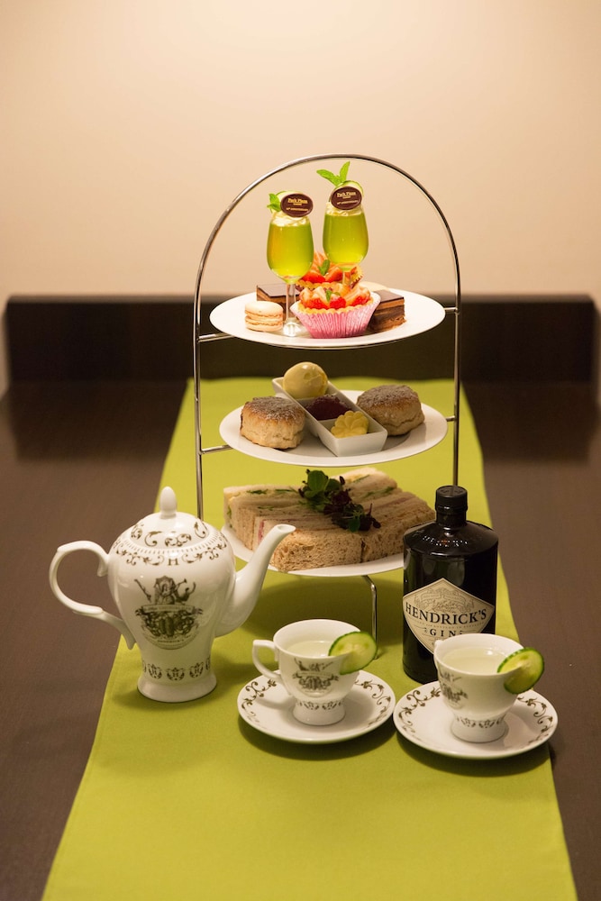 PARK PLAZA CARDIFF 27/60