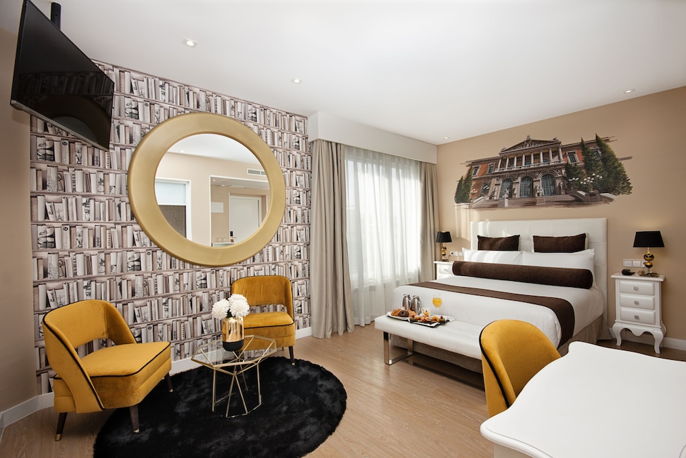 Grupotel Mayorazgo 48/65