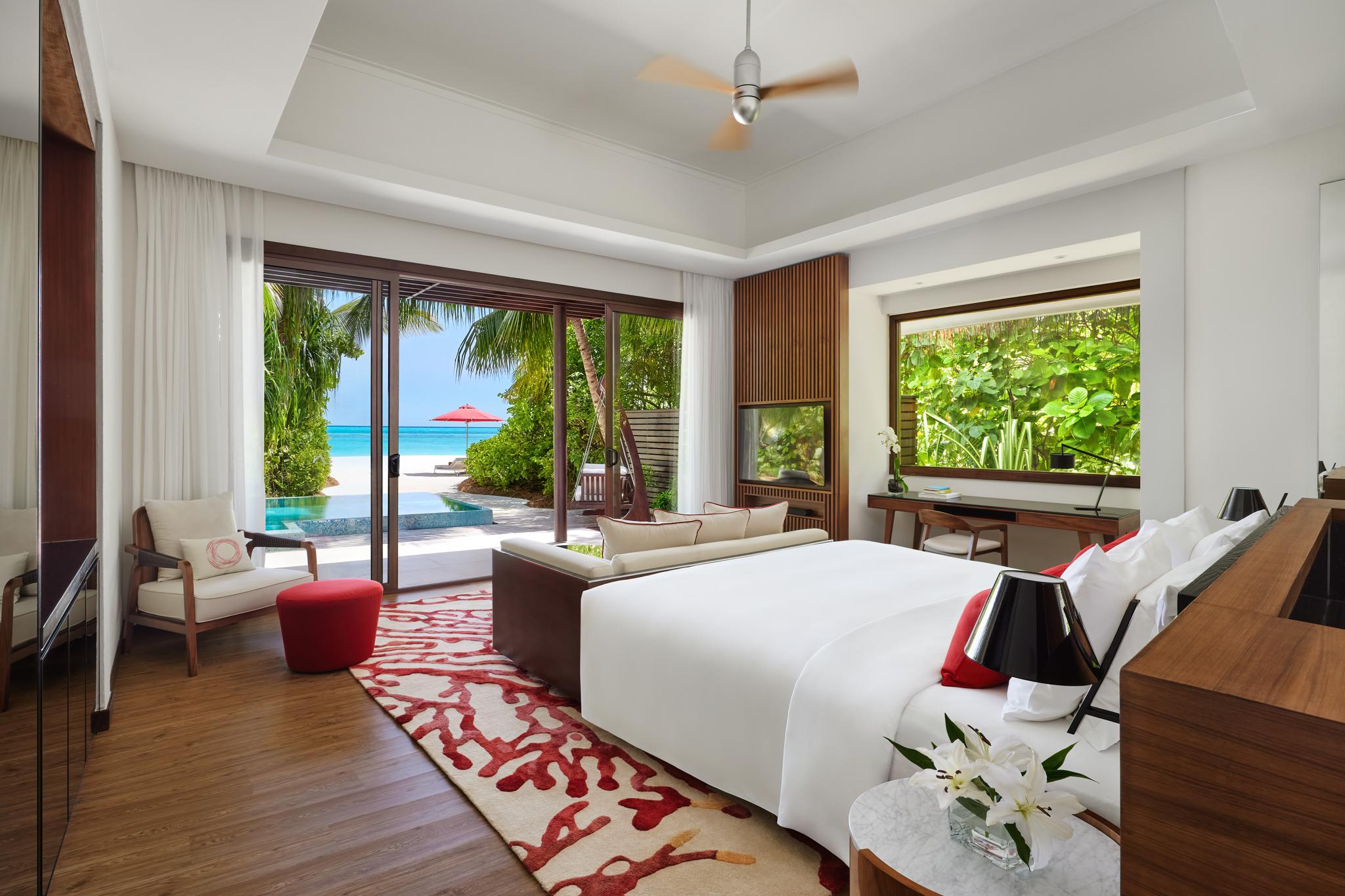 Family Beach Pool Villa