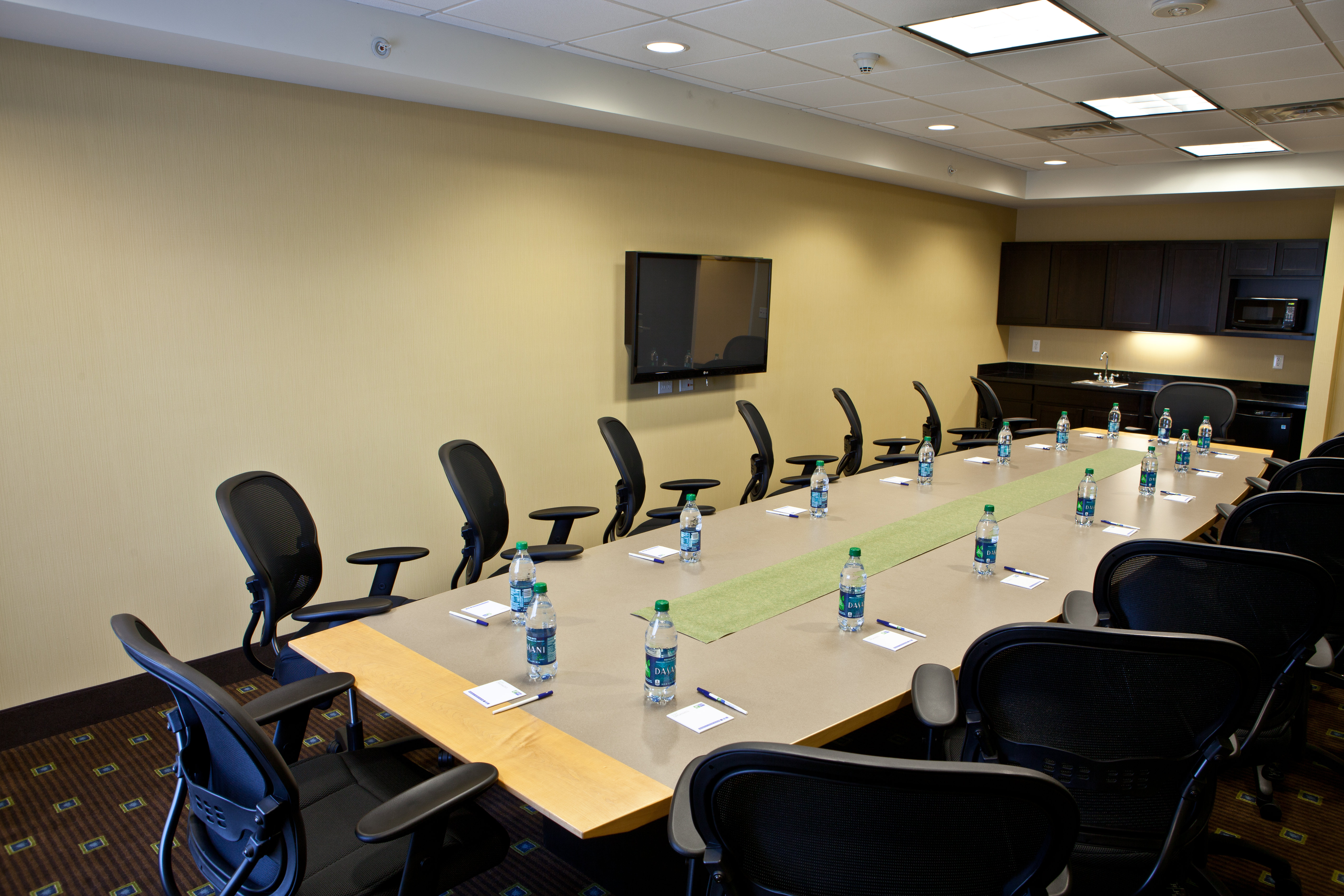 Holiday Inn Express Hotel And Suites Lansing Dimondale 18/22
