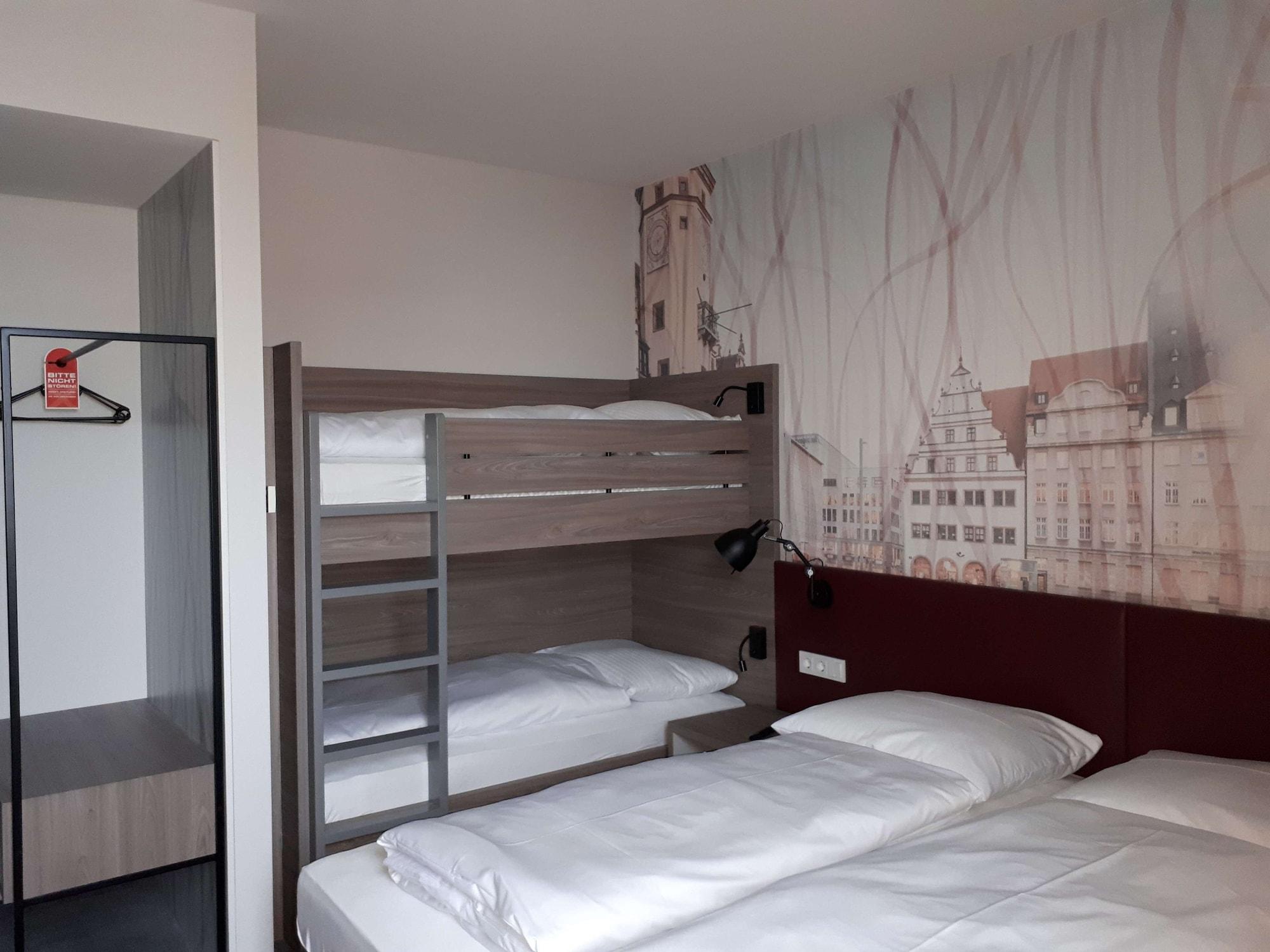 Standard, Multiple Beds، Campanile Leipzig Halle Airport 2/7