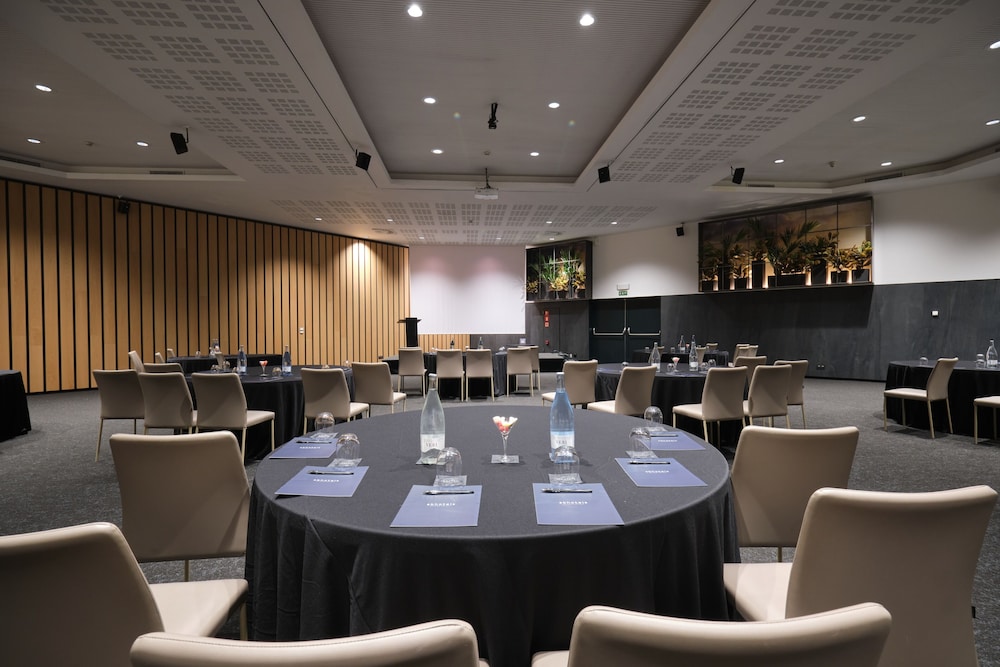 Hotel Sb Icaria Barcelona 69/74