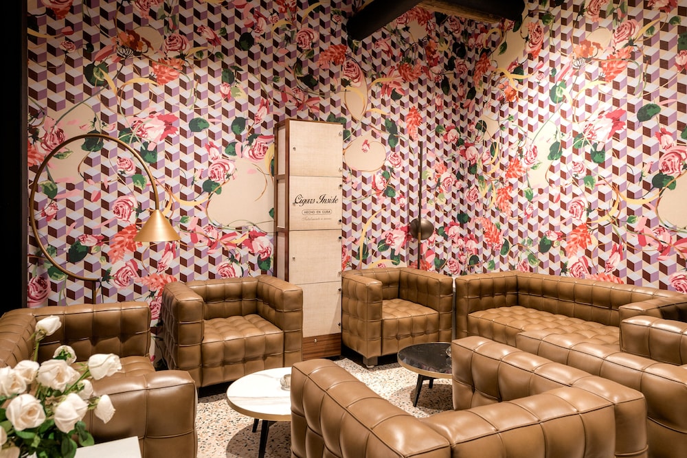 Wine Heritage Hotel Roxanich 40/81