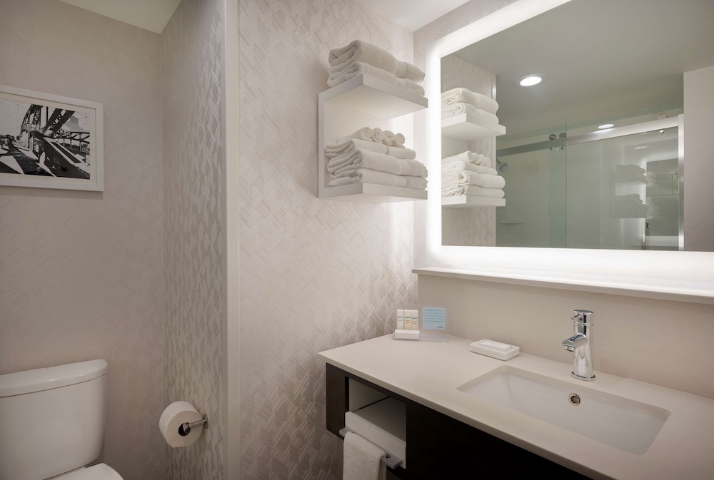 Hampton Inn Boston Cambridge 14/38