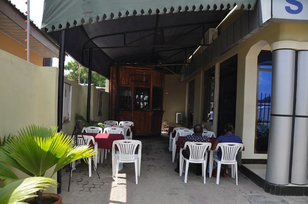 Sawe Hotel 6/43