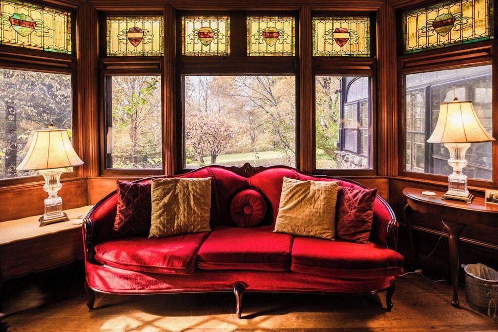 Manor House Bed & Breakfast 50/73