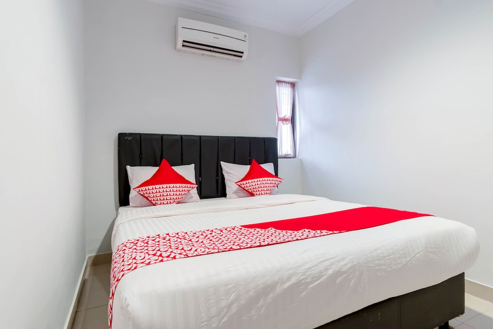 OYO 283 Helvetia Residence 20/56