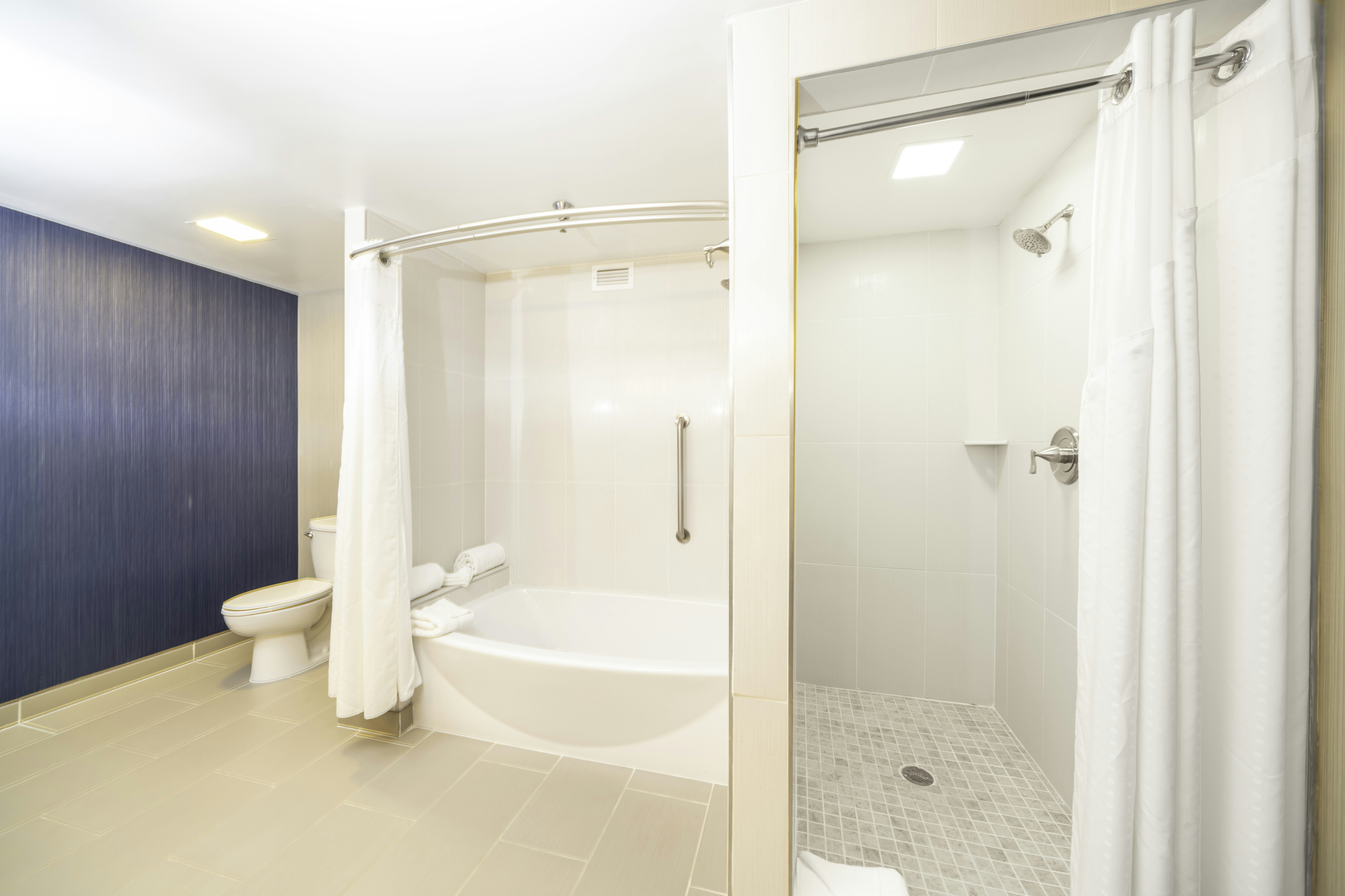Holiday Inn Louisville East - Hurstbourne 75/78
