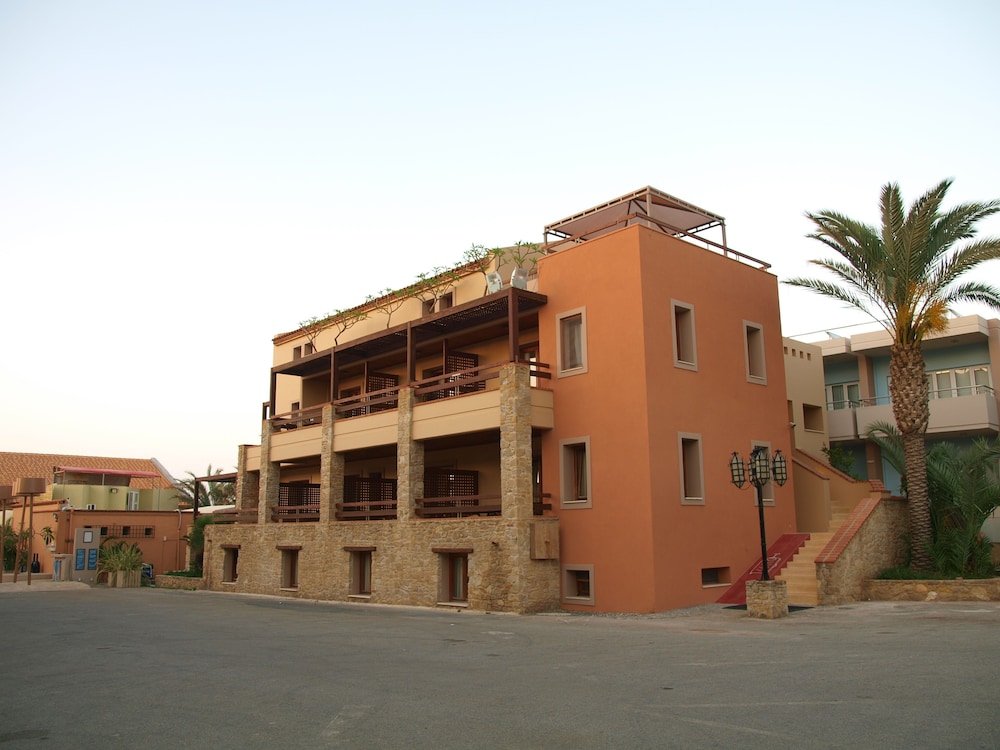 Mylos Hotel & Apartments 2/50