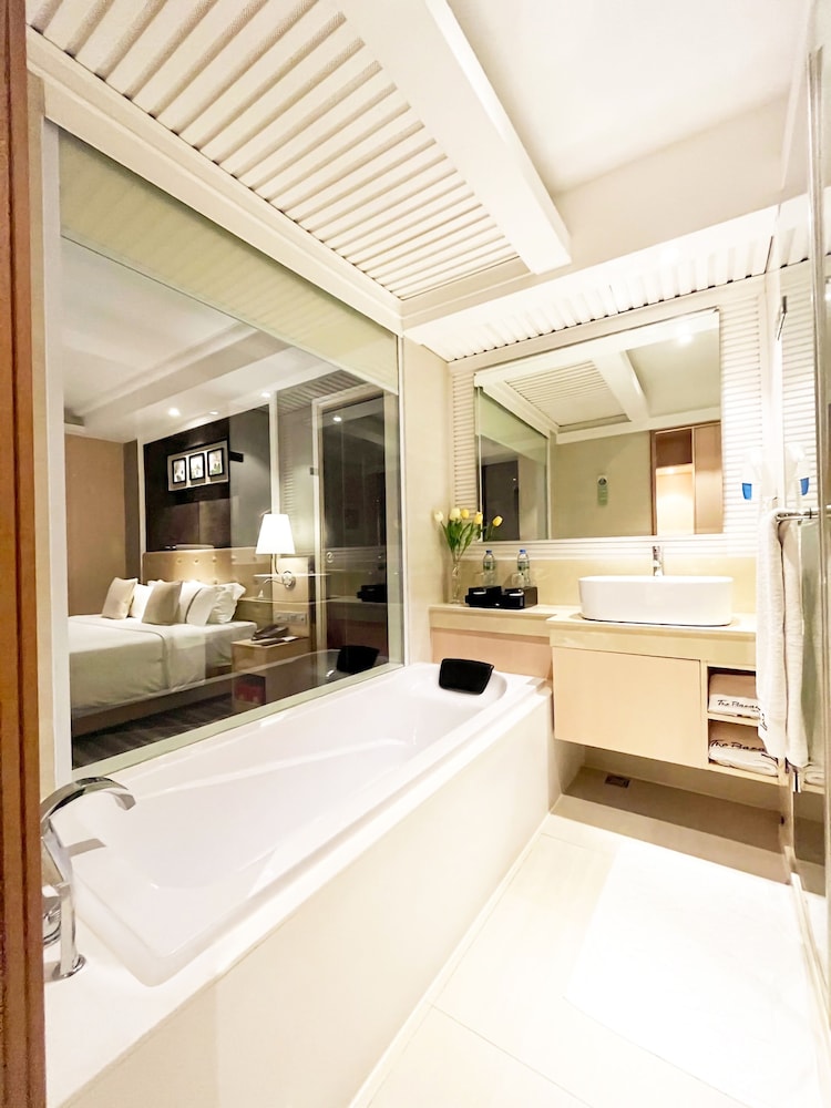 The Bazaar Hotel Bangkok 27/77