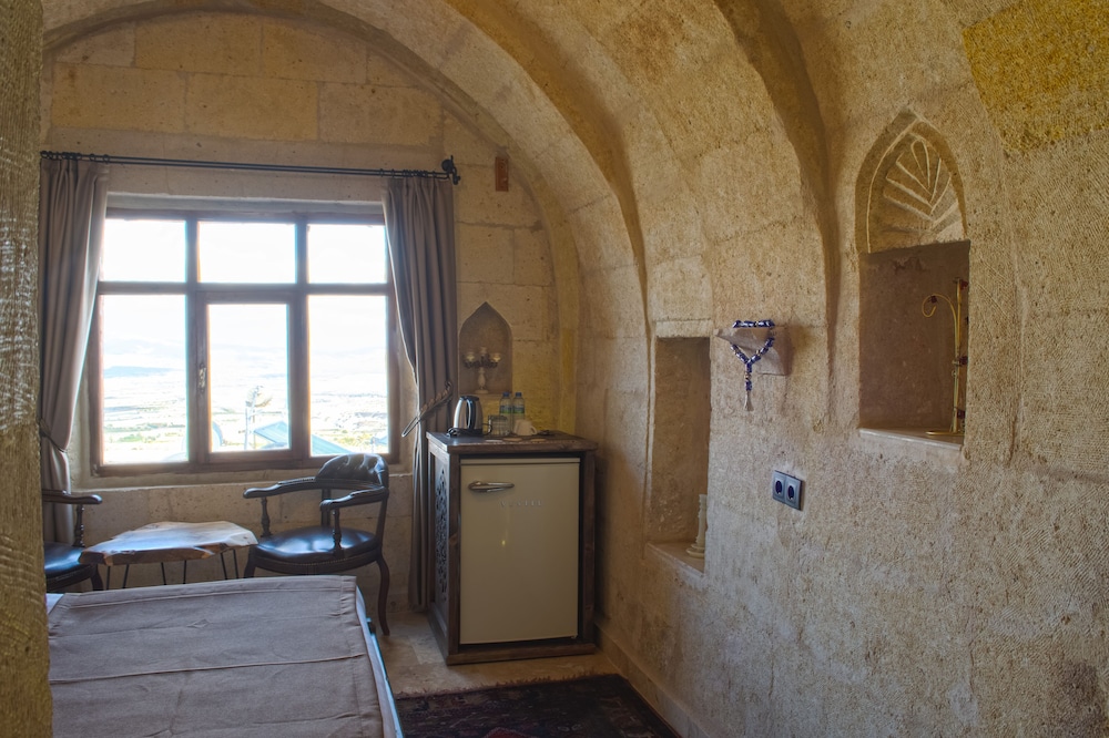 Ages In Cappadocia 29/50