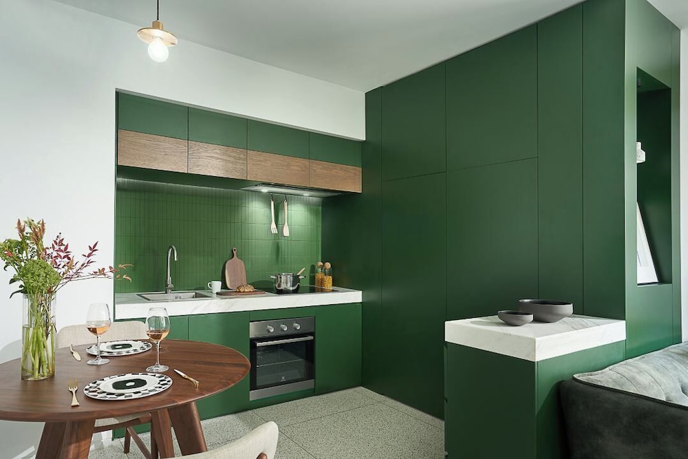 basePLUS-BINJIANG Serviced Apartment 37/41