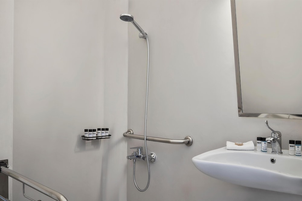 High Mill Hotel Paros 67/70