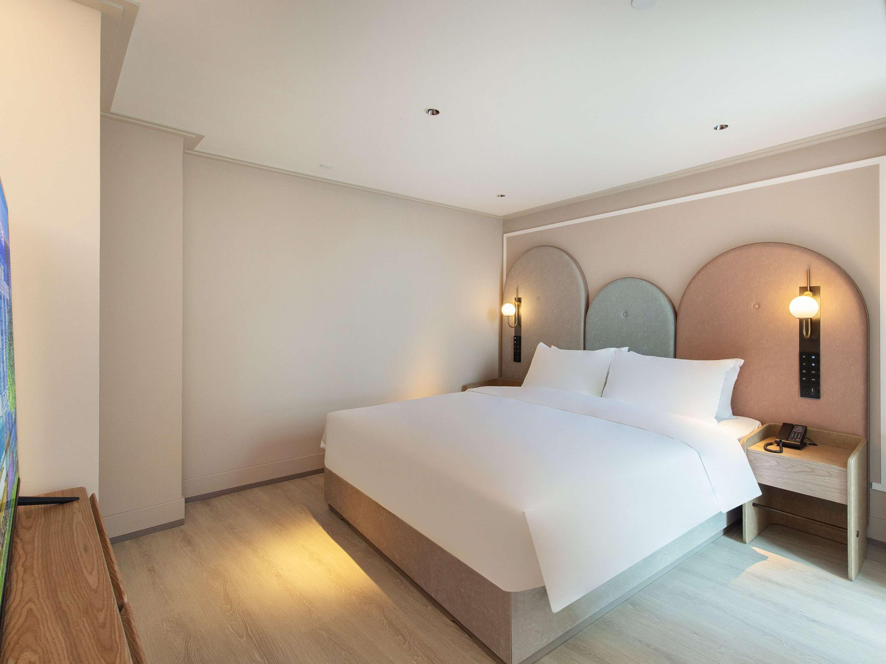 Mercure Hainan Sanya Bay 9/35
