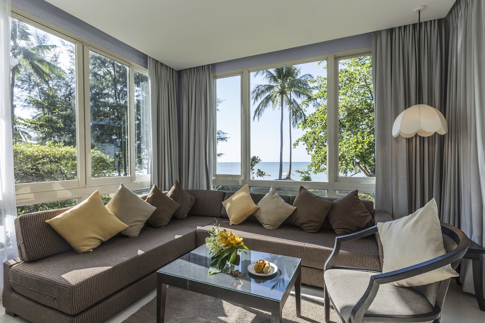 Kantary Beach Hotel 29/49
