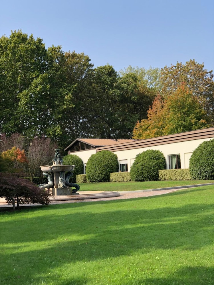 Parco Sassi Hotel 1/55