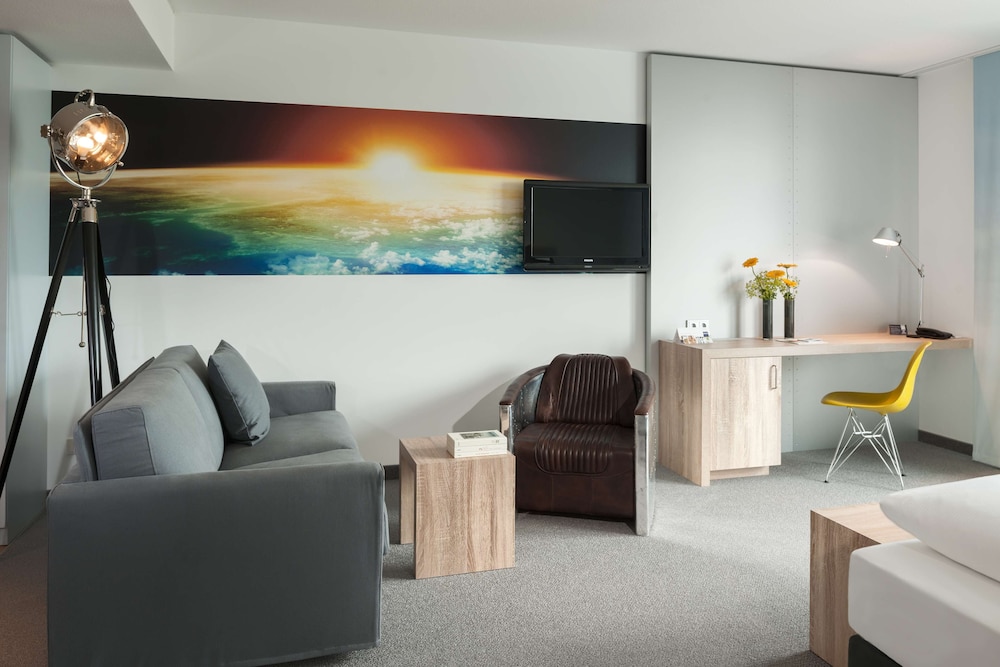 Essential by Dorint Stuttgart-Airport 24/42