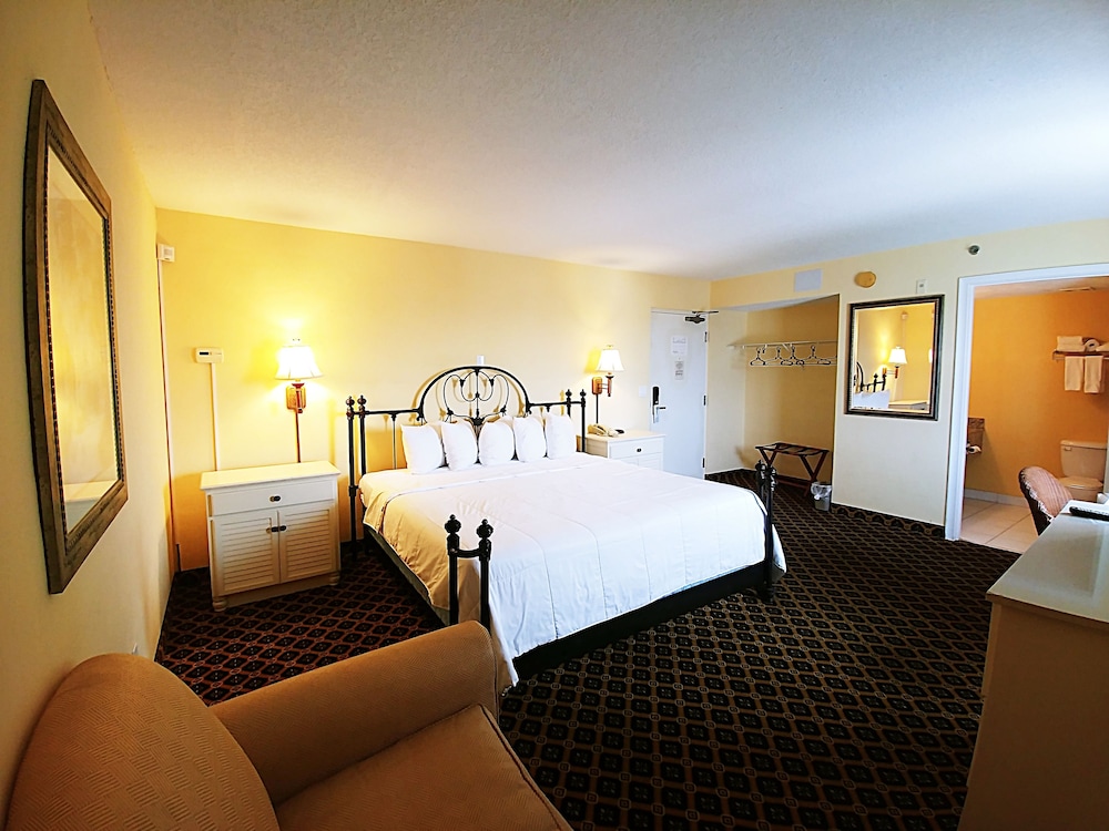 Emerald Shores Resort 21/79