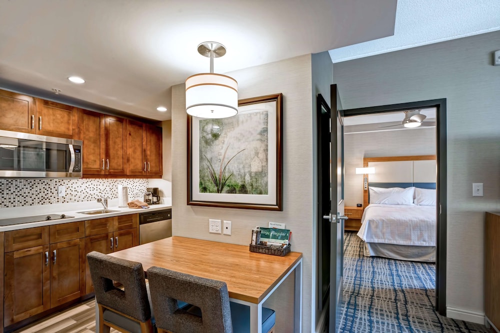 Homewood Suites by Hilton Boston Brookline Longwood Medical 55/67