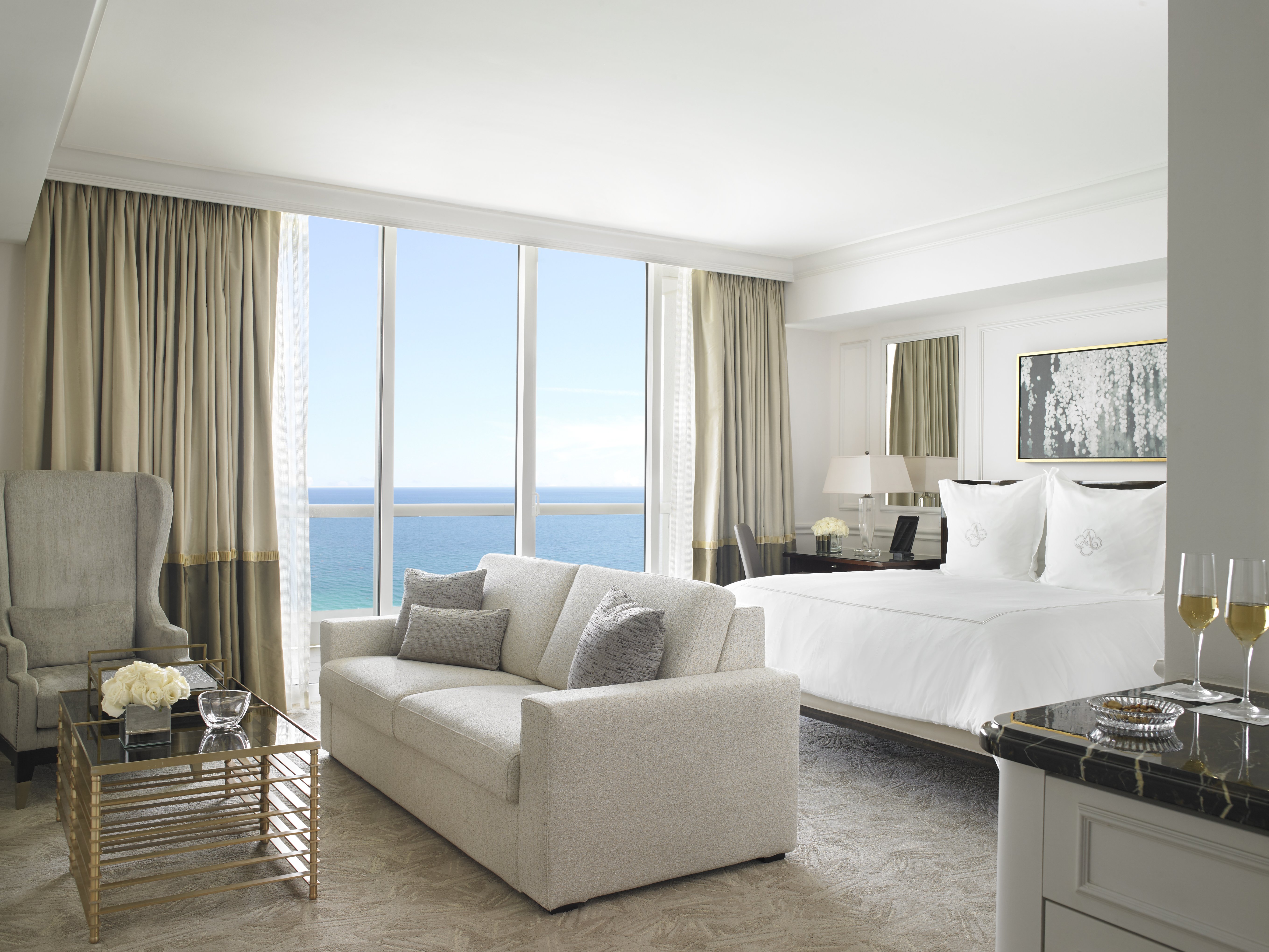 Room, Ocean Front