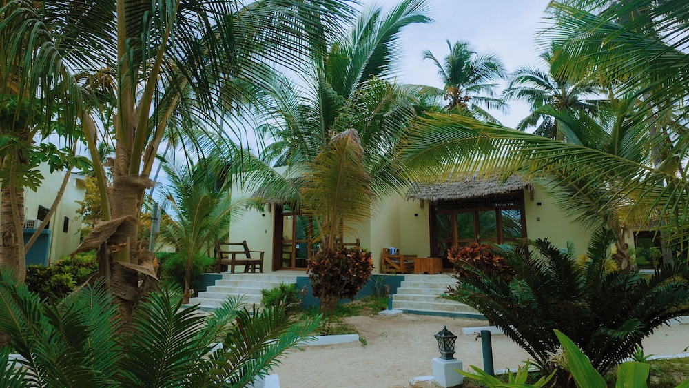 Jambo Resort by Mambo Hotels 42/50