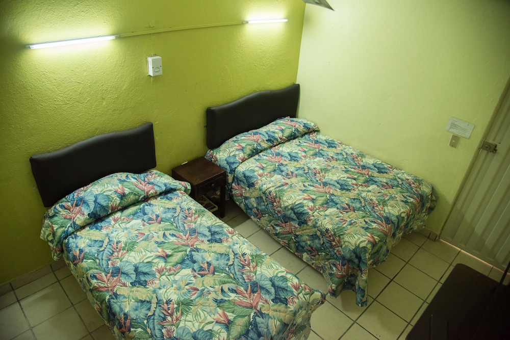 Hotel Esperanza 14/25