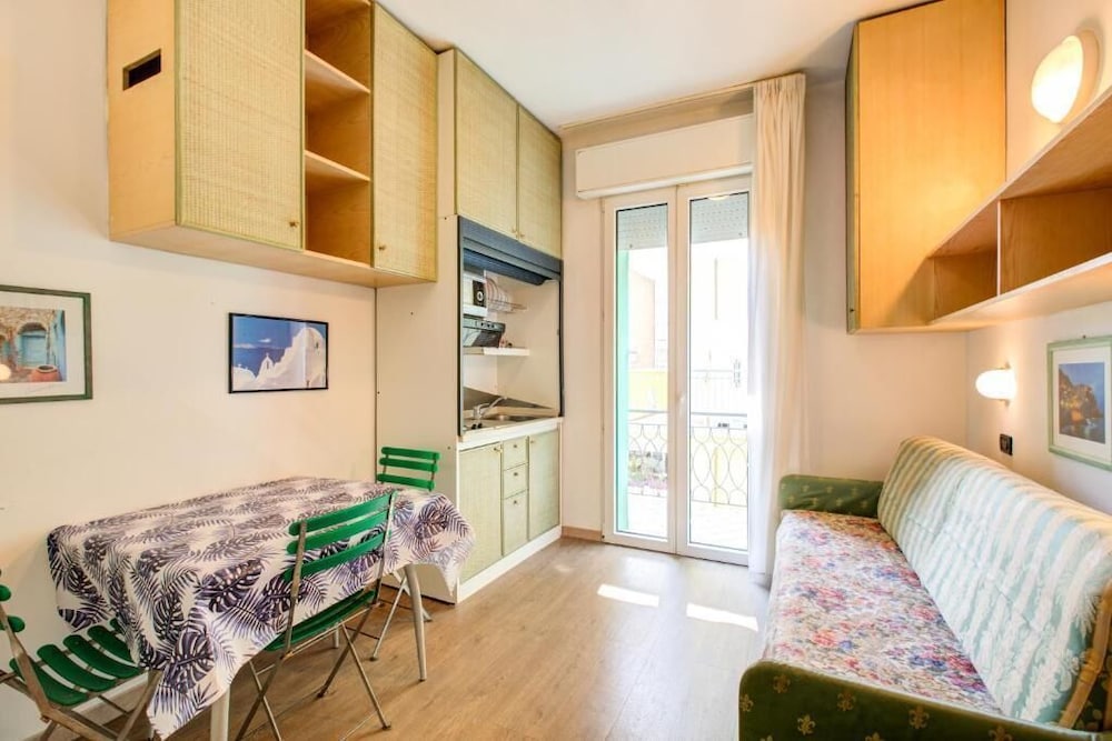 Residence Charles 30/47