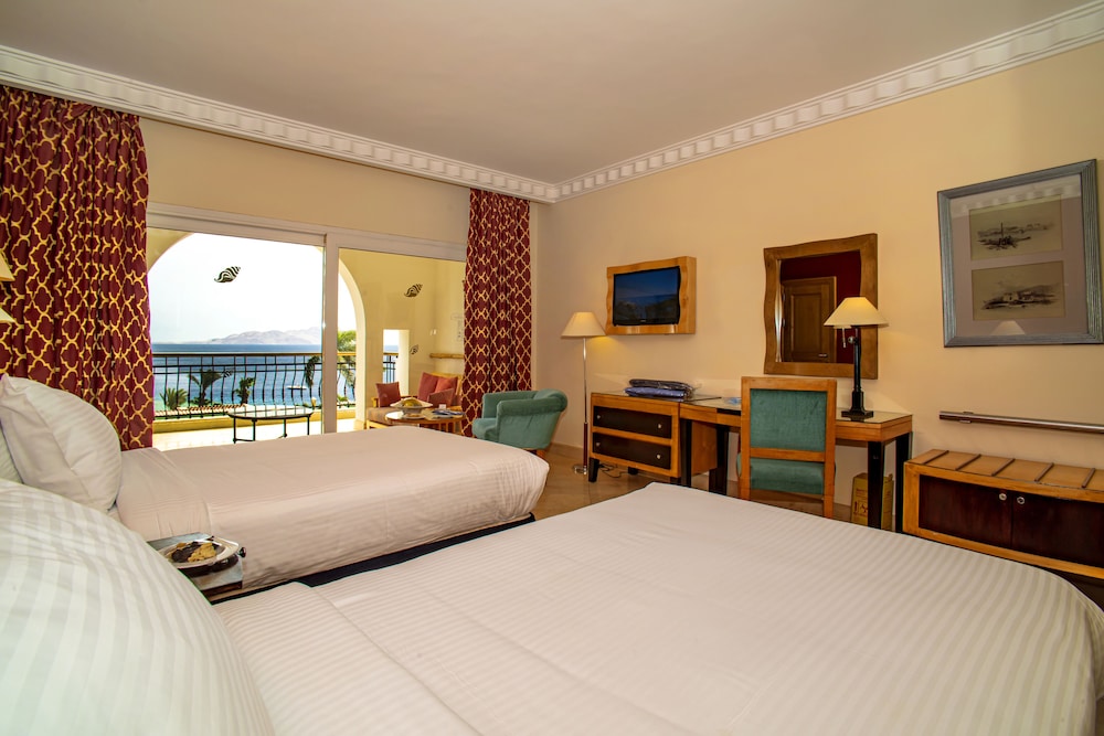 Savoy Sharm El Sheikh 16/72