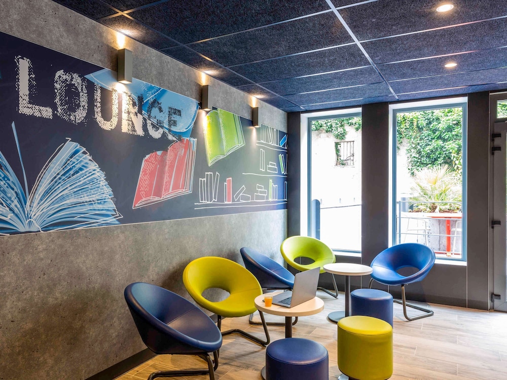 Ibis Budget Paris Clichy Mairie 41/65