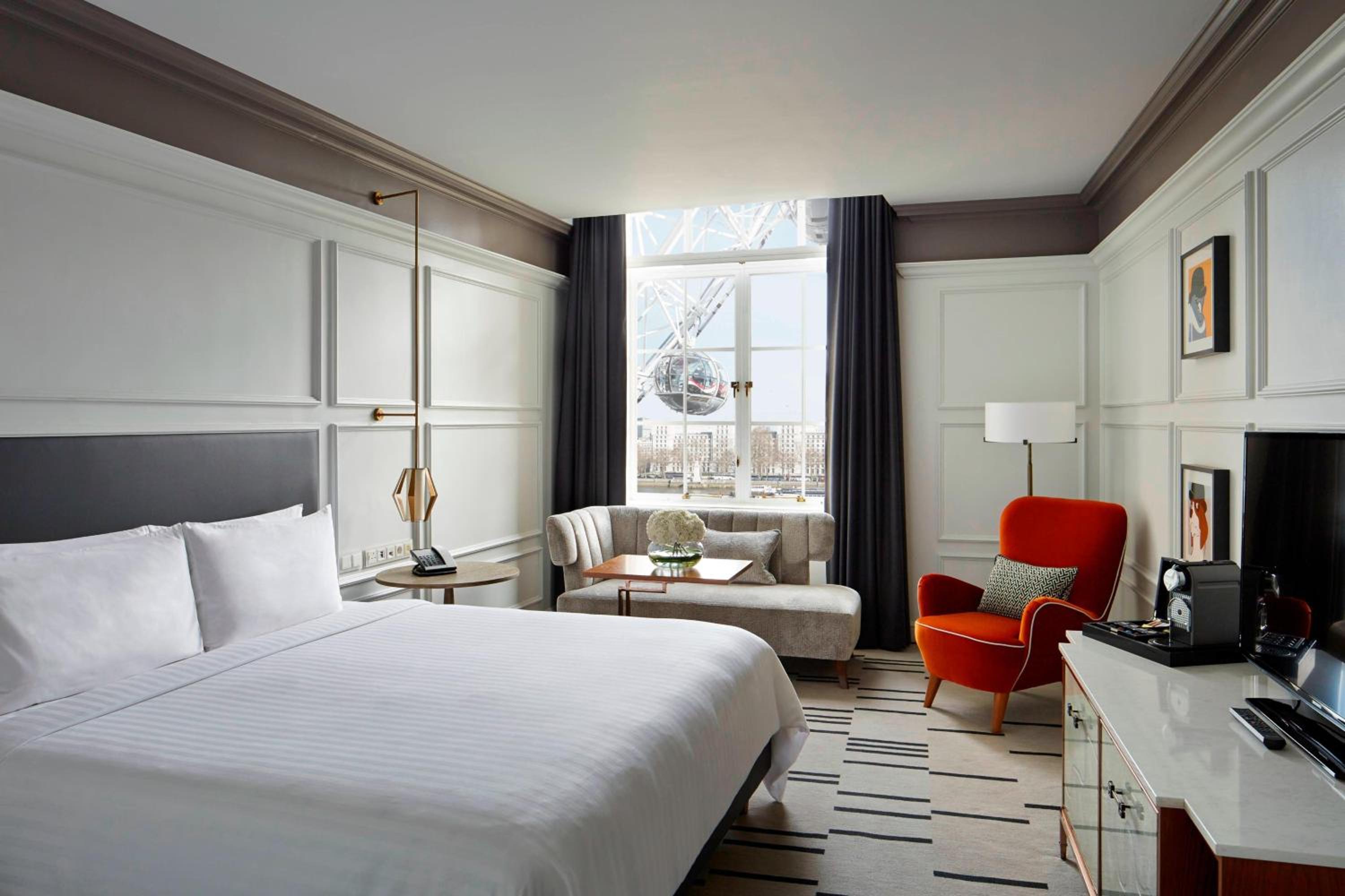 Room, King Bed, River View