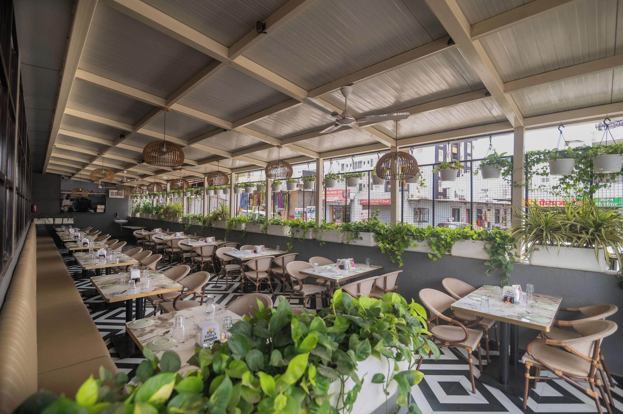 Mastiff Hotel, Hinjawadi 41/50