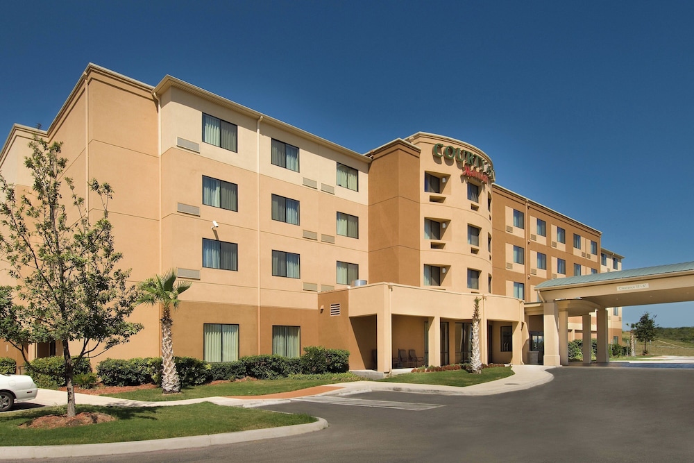 Courtyard By Marriott San Antonio Seaworld Lackland in SAN ANTONIO - TX