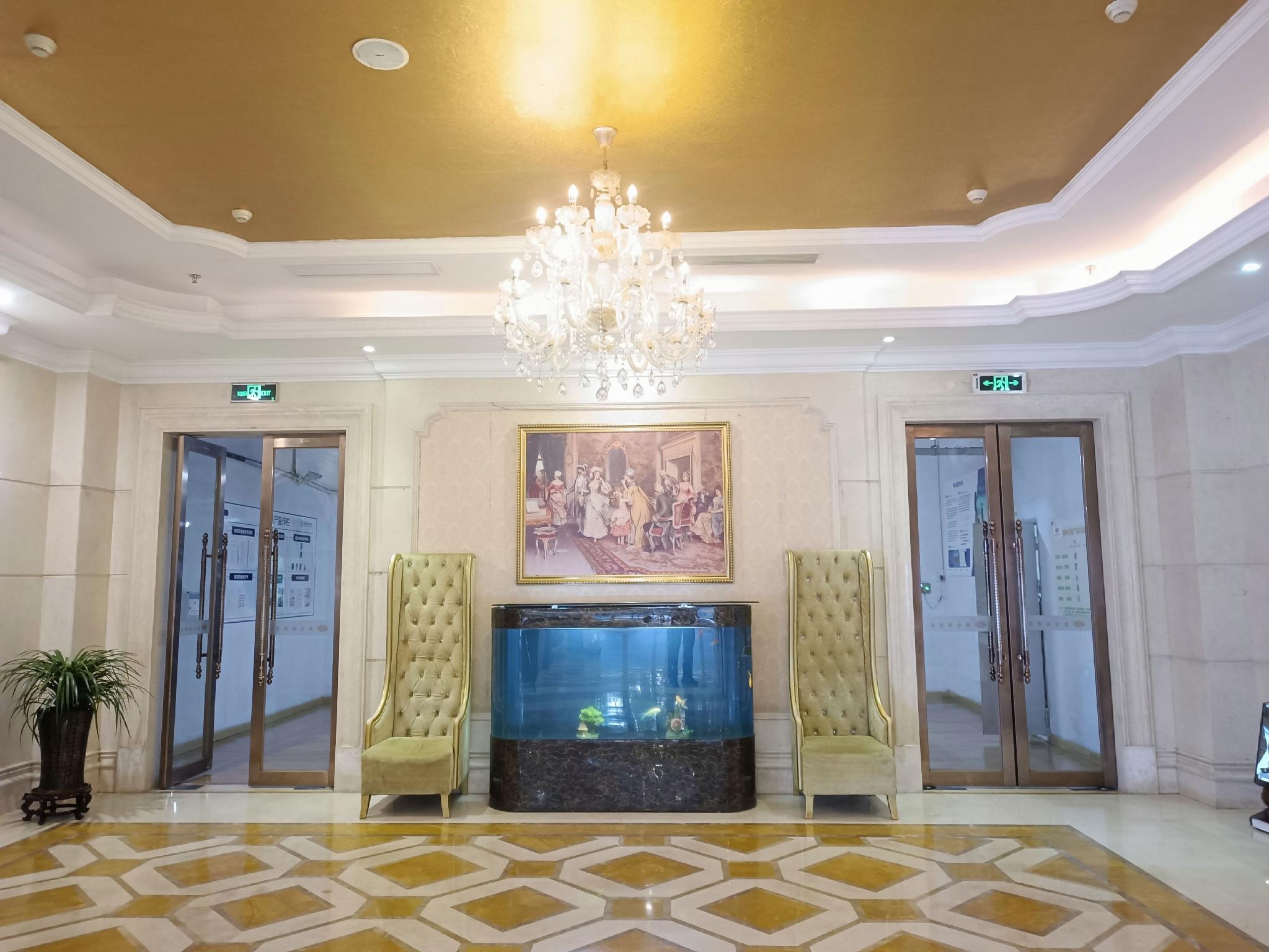 Vienna Hotel (Guilin Wanfu Square) 15/45