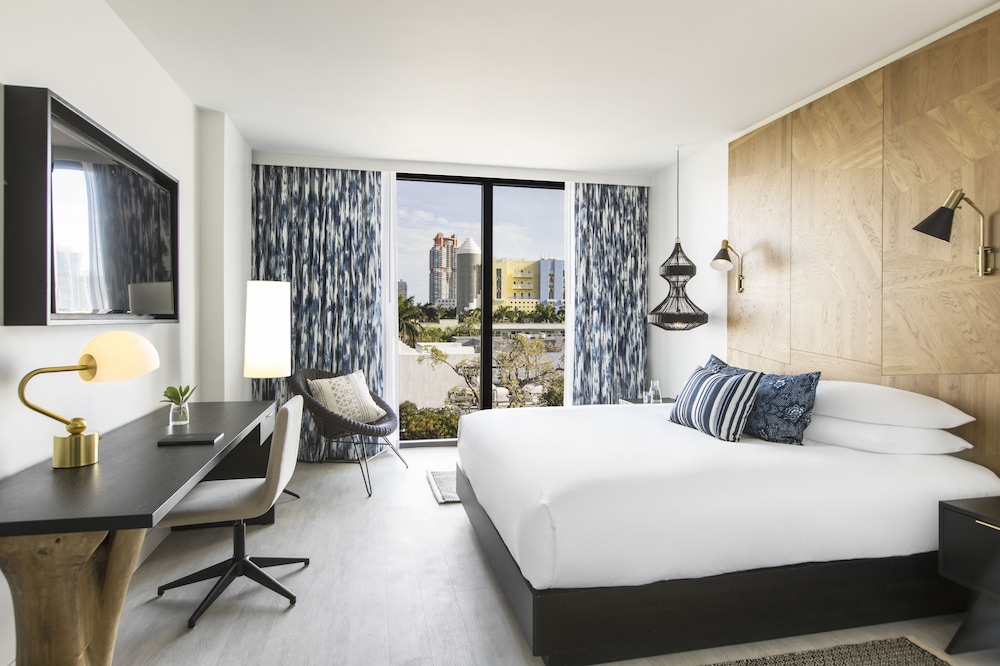 Anglers Hotel Miami Beach 24/78