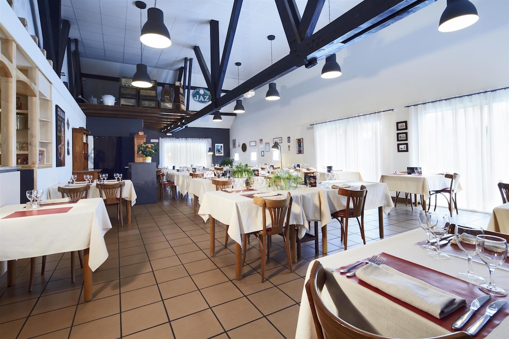Kyriad Mulhouse Nord - Illzach 28/50