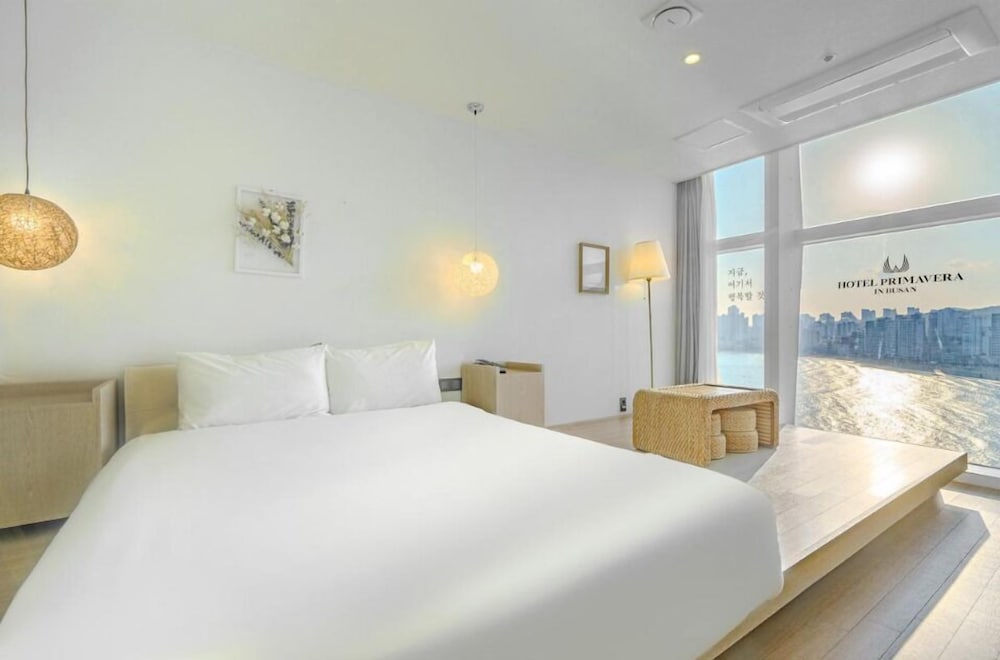 SIGNATURE, DOUBLE BED, SEA VIEW