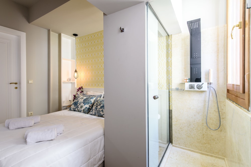 Candia Suites And Rooms 47/49