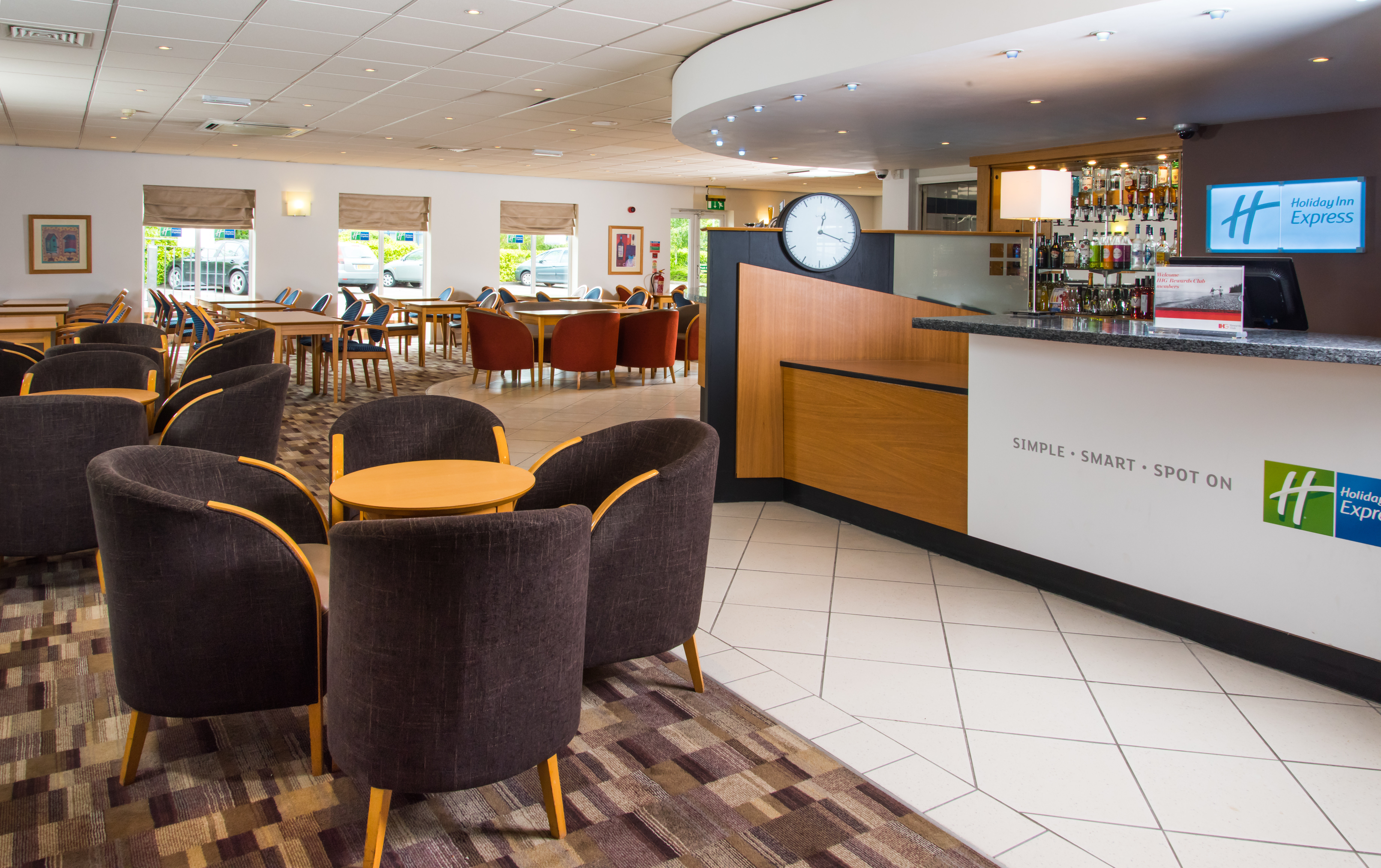 Holiday Inn Express Gloucester South 22/24