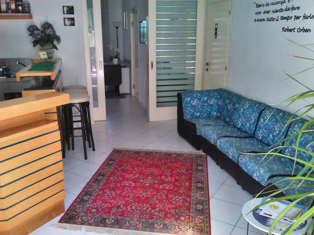 Hotel Maria Gabriella 28/40
