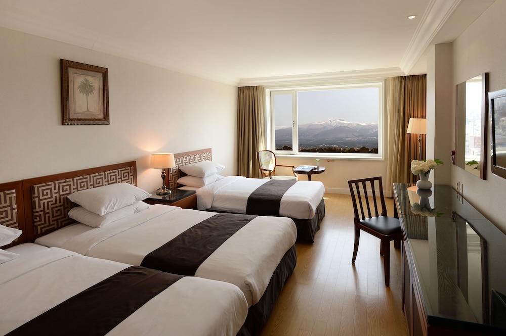 Jeju Oriental Hotel & Casino 12/65