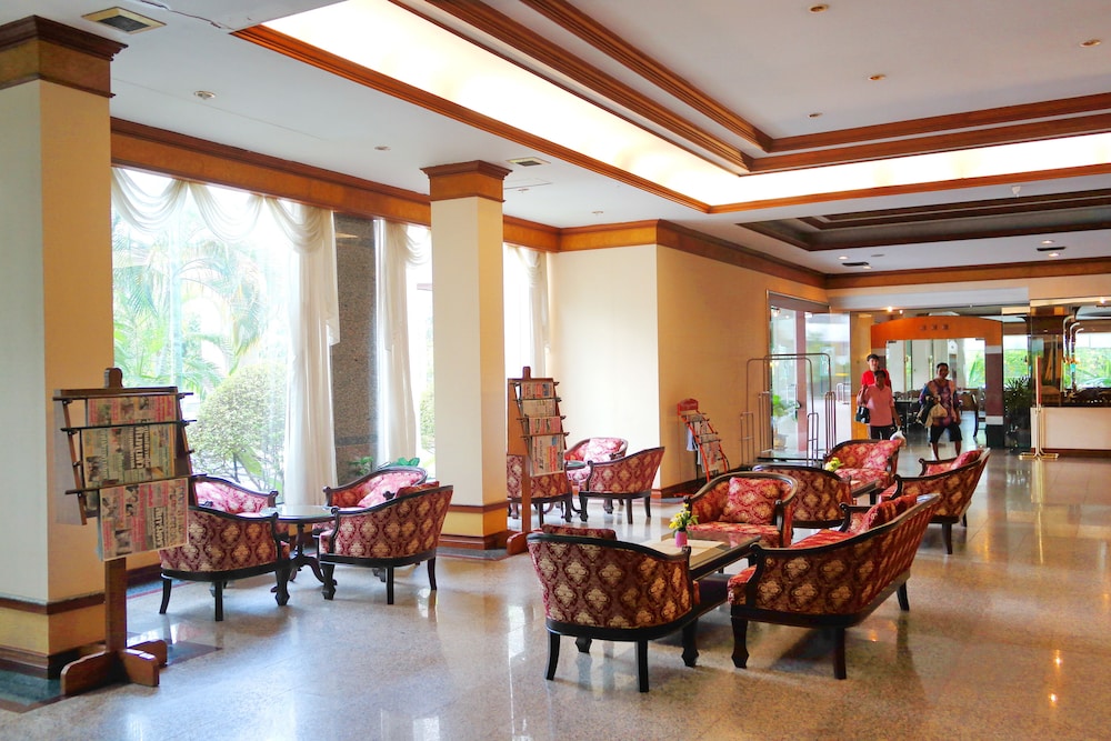 Grand Park Hotel 59/69