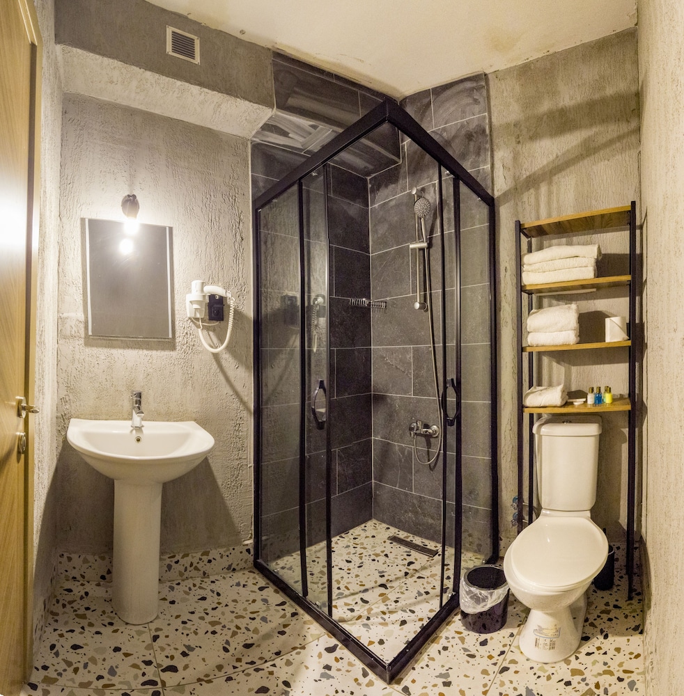 Privado Hotels 48/50