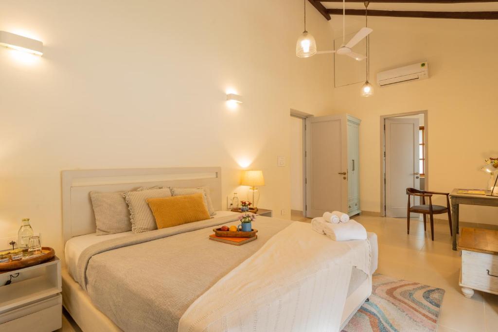 Elivaas Celest - 4 BHK Villa with private pool, Arpora 19/59