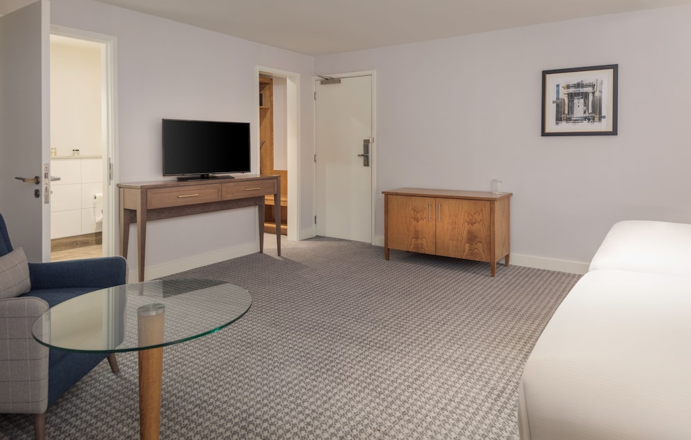 Oxford Belfry Hotel & Spa 54/66