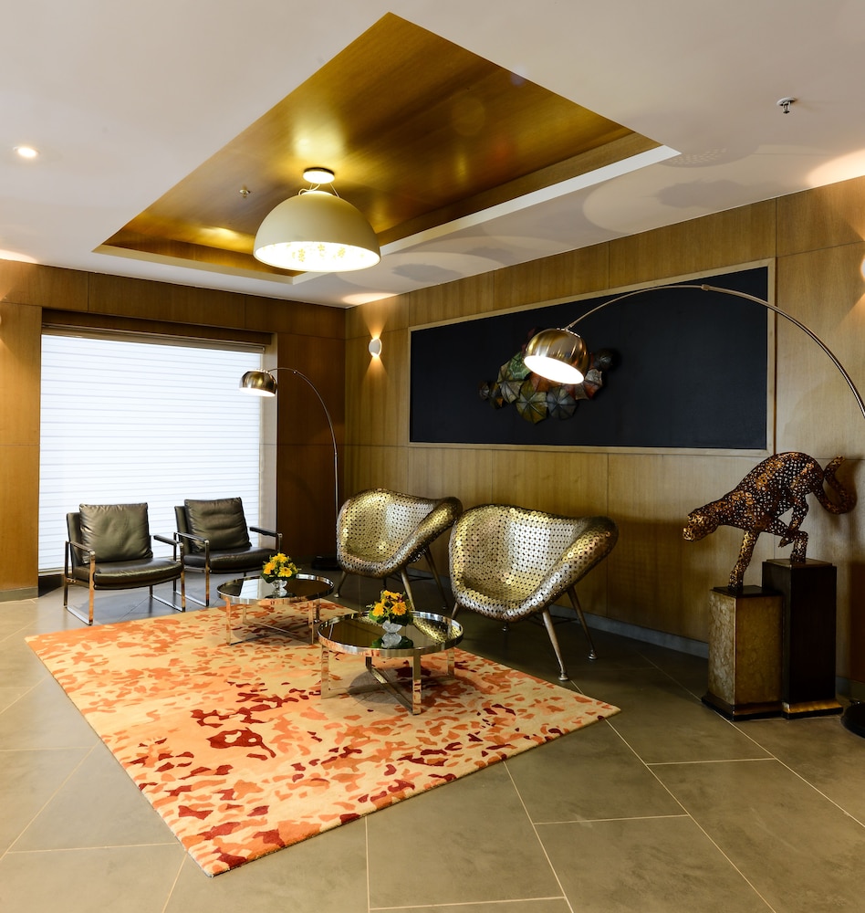 Howard Johnson by Wyndham Kolkata 44/66